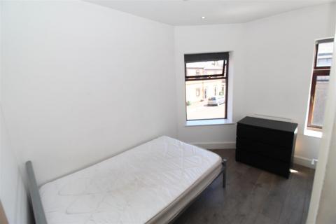 undefined, Coburn Street, Cardiff CF24