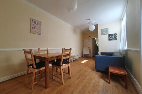 7 bedroom terraced house to rent, Donald Street, Roath, Cardiff, CF24