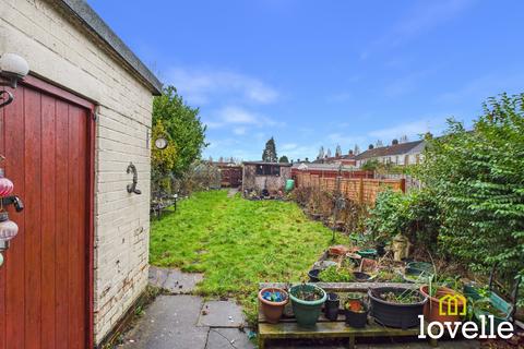 3 bedroom terraced house for sale, Chamberlain Road , Kingston upon Hull HU8