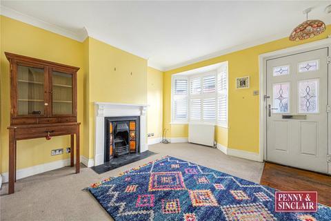 2 bedroom terraced house for sale, Clarence Road, RG9 2DP