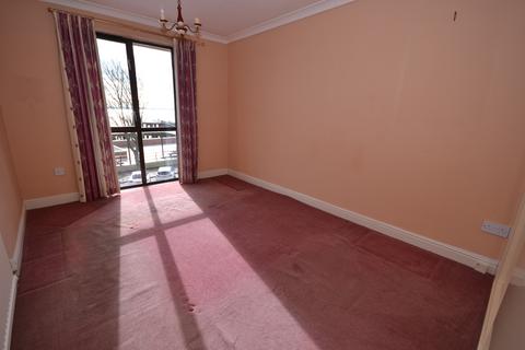 undefined, Wellington Street, Kingston upon Hull HU1