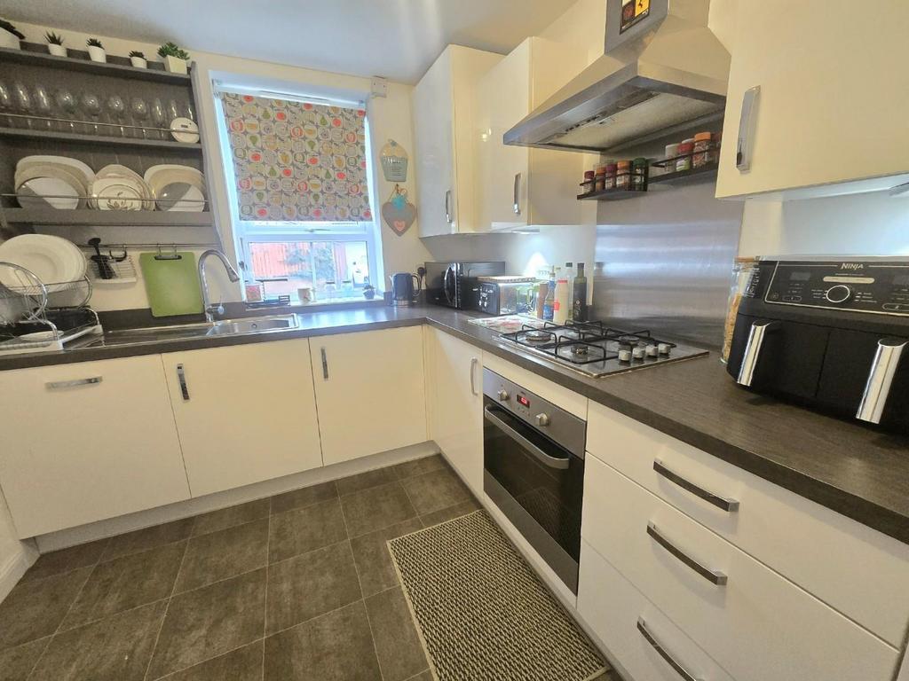 Kitchen 2
