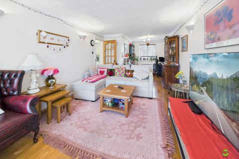 undefined, Pinecroft Court, 410 Wickham Lane, Welling, Kent, DA16