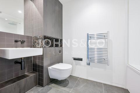 undefined, Singer Apartments, Peninsula Gardens, London SE10
