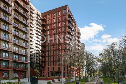 undefined, Peninsula Gardens, Greenwich Peninsula, London SE10