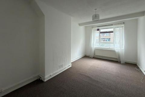 undefined, Flat 69 Phipps House, White City Estate, Shepherd's Bush, London, W12 7QE