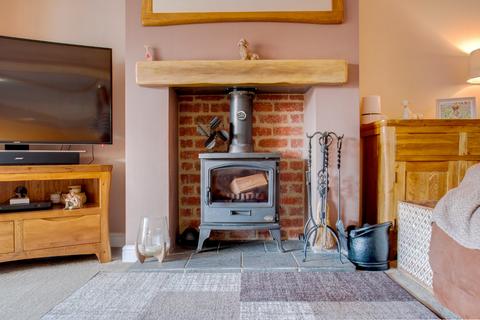 undefined, Ibstock Close, Winyates East, Redditch, Worcestershire, B98
