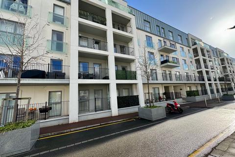 undefined, W210 Metropol, St Helier