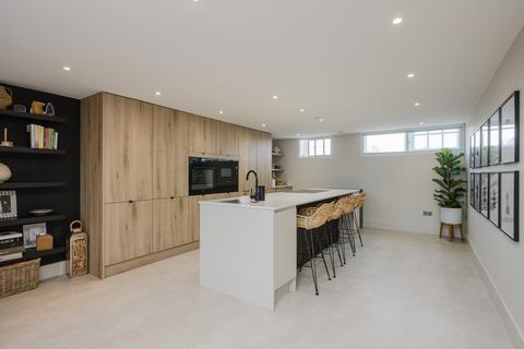 undefined, Craven Gardens, London SW19