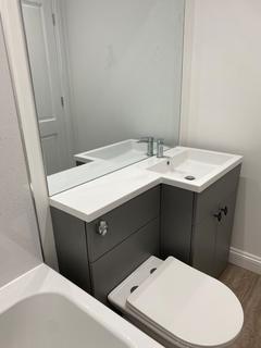1 bedroom flat to rent, 70 George Street, Ryde, Isle Of Wight, PO33