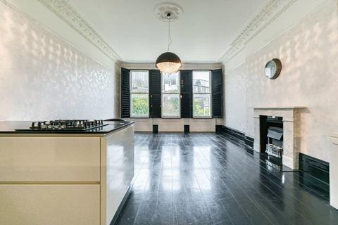 2 bedroom flat for sale, Warwick Road, Earls Court, London, SW5