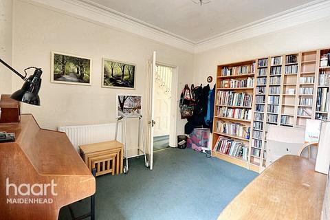 undefined, St Lukes Road, MAIDENHEAD