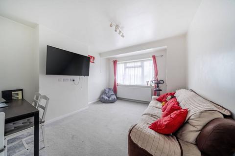 undefined, Whitton Avenue West, Sudbury, Northolt, UB5
