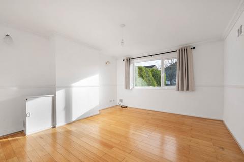 3 bedroom terraced house for sale, Mountbatten Avenue, Stamford