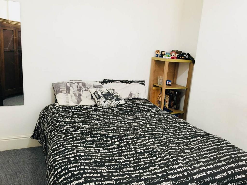 Ground Floor Front R