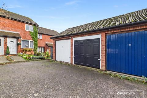 2 bedroom terraced house for sale, Stable Close, Burghfield Common, Reading, Berkshire, RG7