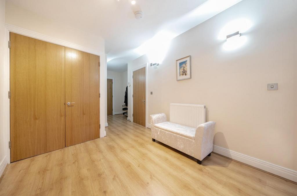 Davidson Frost-Wellings, DFW, Gordon Avenue, Stanm