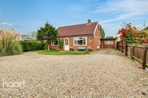 undefined, Westfield Road, Dereham