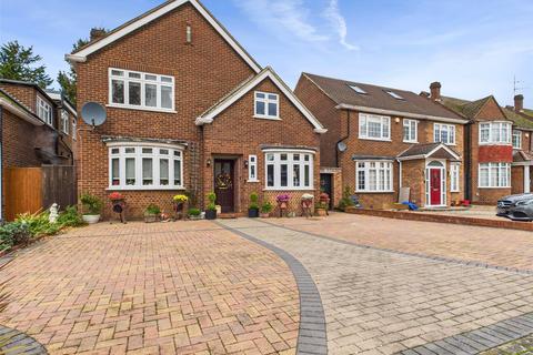 undefined, Seymour Gardens, Feltham
