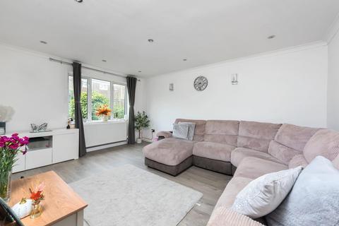 undefined, Shelley Close, Basingstoke RG24