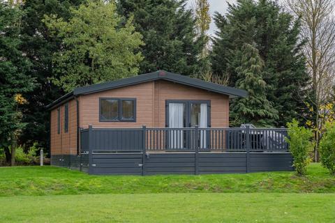 2 bedroom lodge for sale, Allerthorpe East Riding of Yorkshire