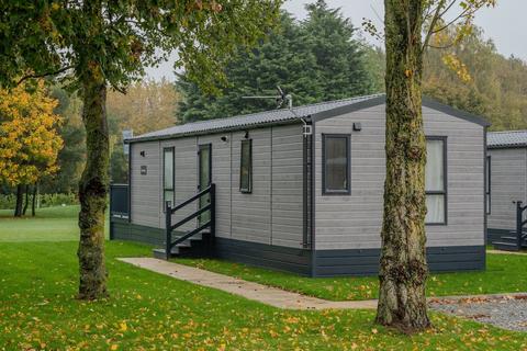 3 bedroom lodge for sale, Allerthorpe East Riding of Yorkshire