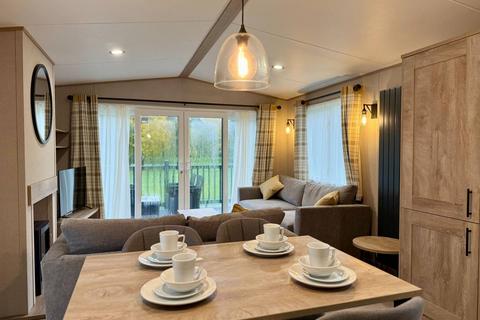 3 bedroom lodge for sale, Allerthorpe East Riding of Yorkshire