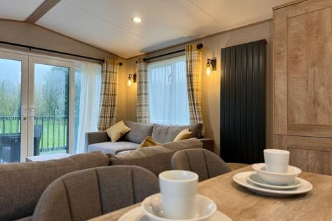 3 bedroom lodge for sale, Allerthorpe East Riding of Yorkshire