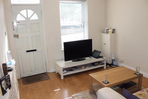 2 bedroom terraced house to rent, West End Road, High Wycombe HP11
