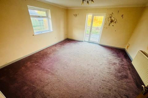 2 bedroom detached bungalow for sale, Tan Y Bryn, Machynlleth, SY20