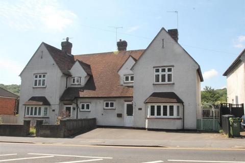 London Road, High Wycombe HP11