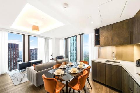 3 bedroom apartment to rent, 8 Carnation Way, Thames City, SW8