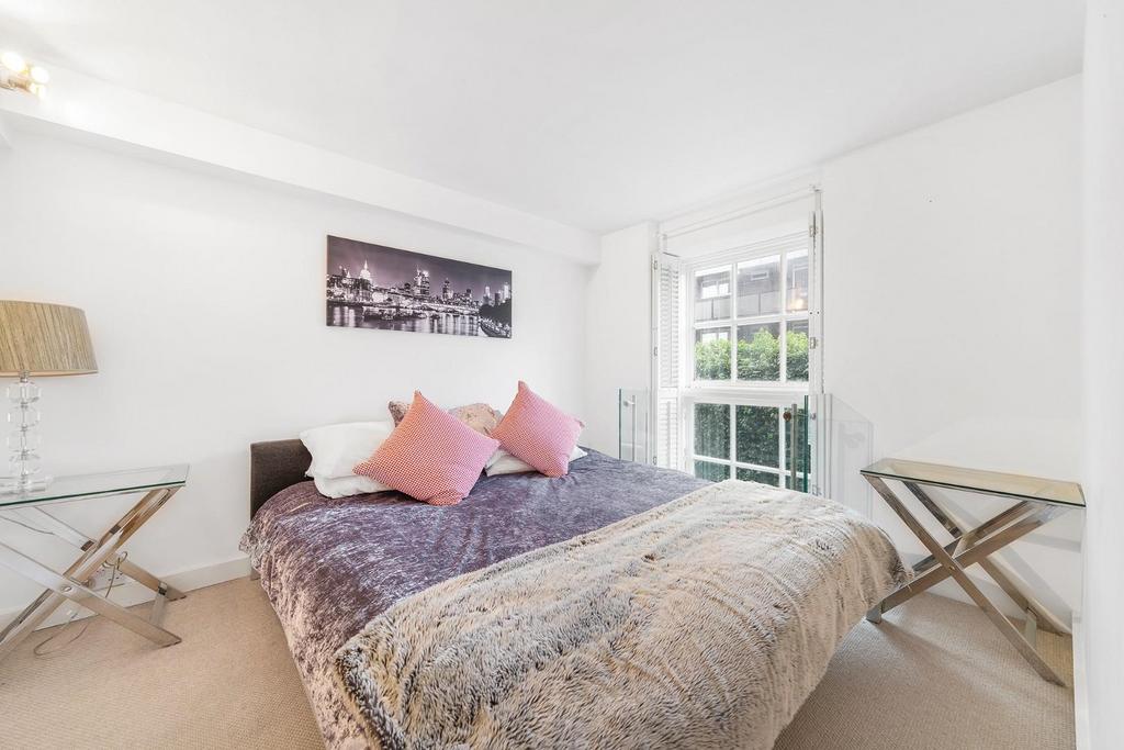 Bedroom 2.JPG