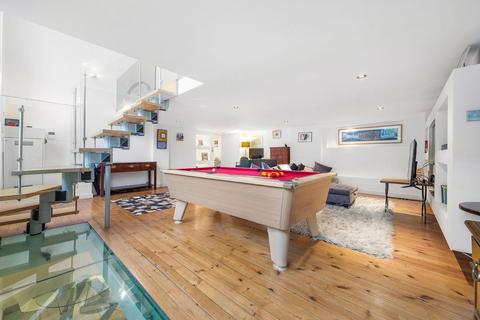 2 bedroom flat for sale, Lyham Road, SW2