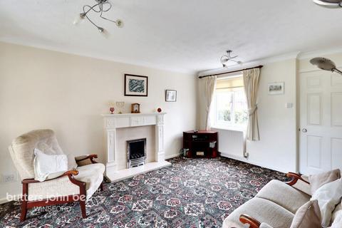 undefined, Spey Close, Winsford