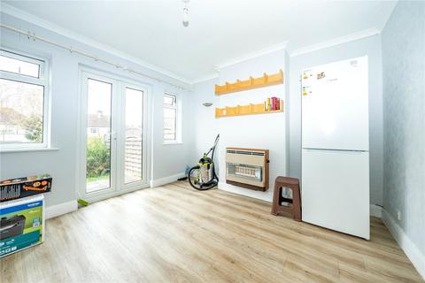 3 bedroom semi-detached house to rent, Elm Grove, Maidstone, ME15