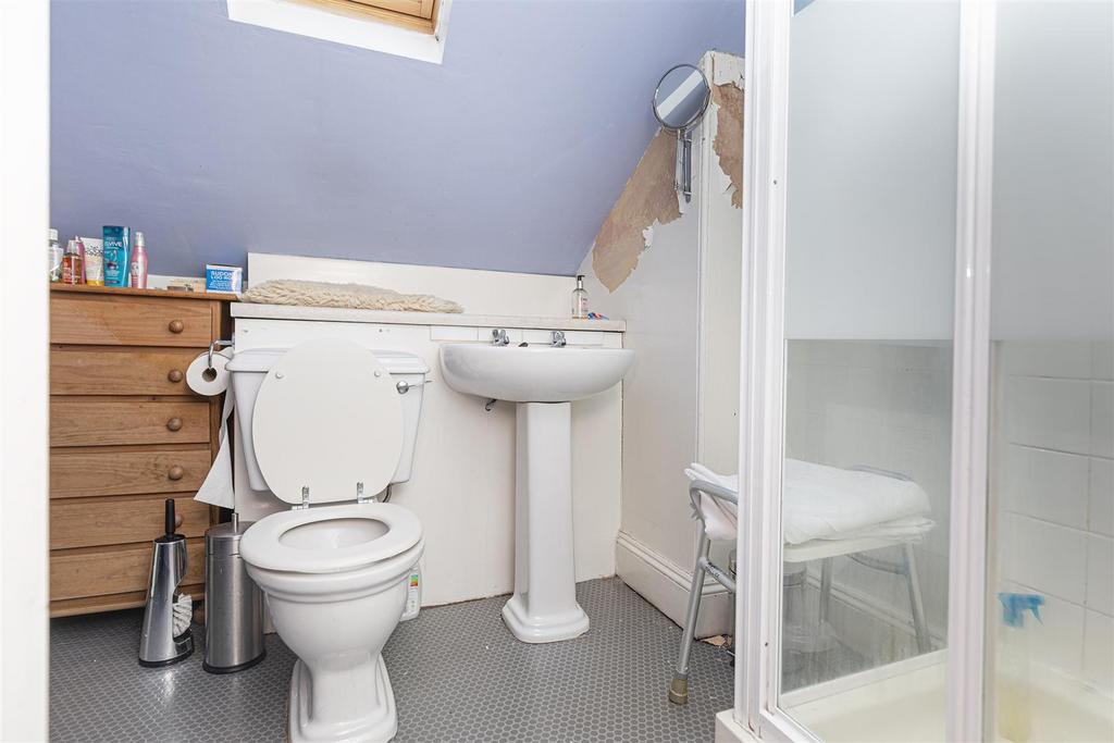 En Suite Shower Room