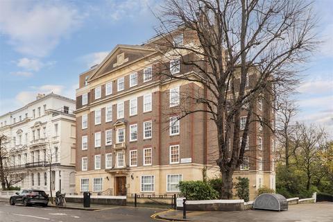 2 bedroom flat to rent, Kensington Park Gardens, London, W11
