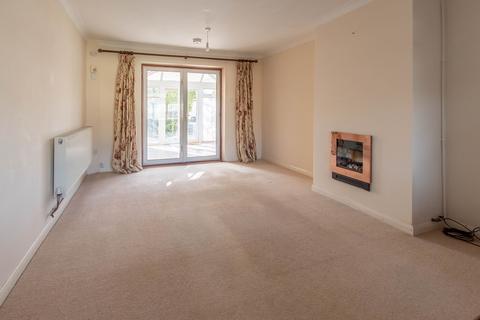 3 bedroom link detached house to rent, South Street, Middle Barton OX7