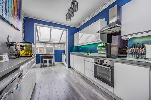 3 bedroom terraced house for sale, Wallington Road, Portsmouth PO2