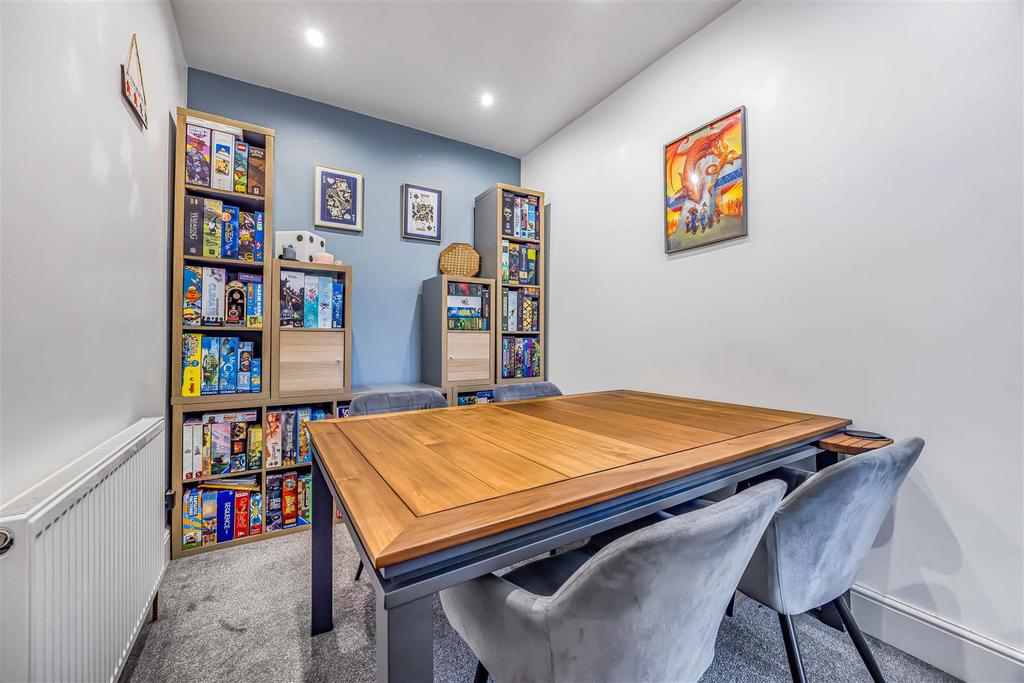 8 Wallington Road, Copnor-Small-Portico Marketing-S