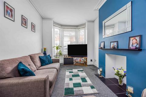 3 bedroom terraced house for sale, Wallington Road, Portsmouth PO2