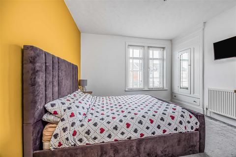 3 bedroom terraced house for sale, Wallington Road, Portsmouth PO2