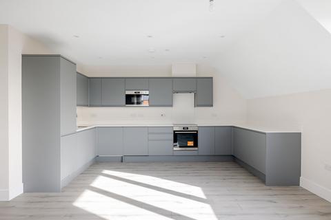 3 bedroom flat for sale, 25 The Grove, Coulsdon, CR5