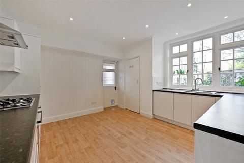 4 bedroom detached house to rent, The Drive, Bourne End, Buckinghamshire, SL8