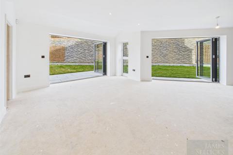 5 bedroom detached house for sale, Cotswold House, Kate's Hill, Billesdon, Leicestershire