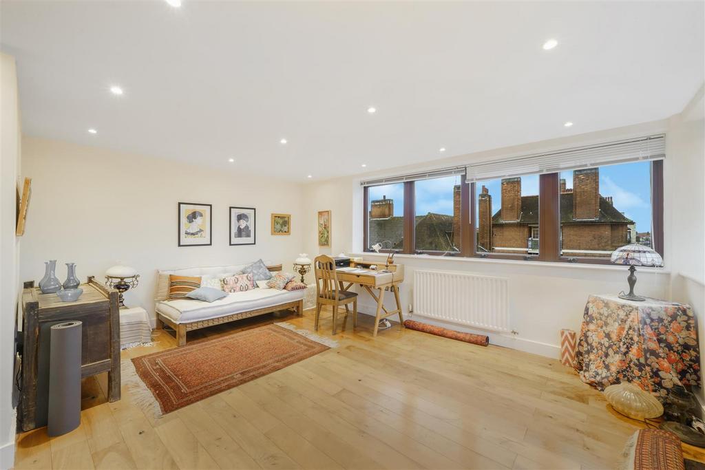 Fisherton Street - gn1o0vq R0 Ud Fby8s EWhl.jpg
