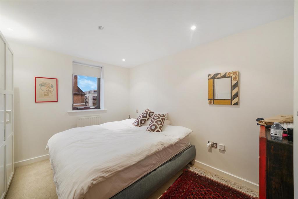 Fisherton Street - J6i A5 UP0 Kn7 W63 FMMGRa.jpg