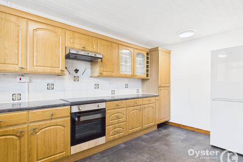 3 bedroom house to rent, Hawksmead Close, Enfield, EN3