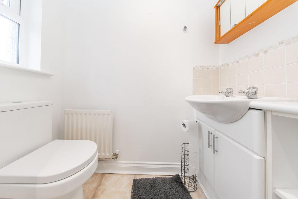 Living Level Toilet